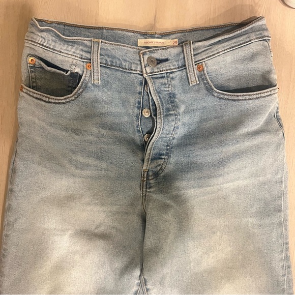 LEVI'S Ribcage Straight Ankle Jeans in Solid light Wash Button Fly Size 29 - Picture 2 of 7